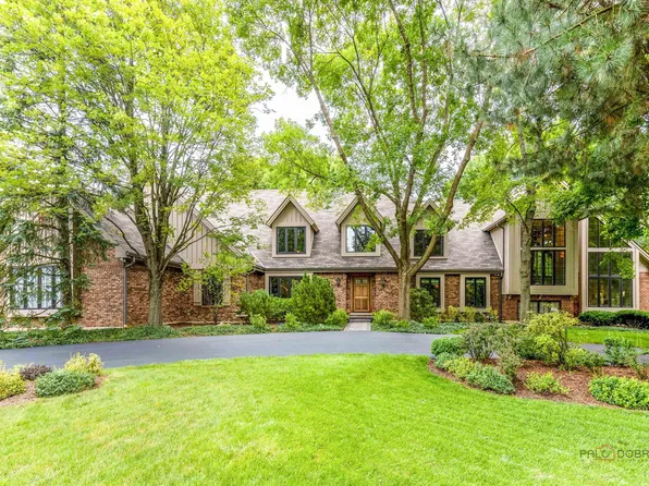 15 Shoreside Dr, South Barrington, IL 60010