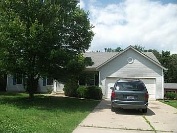 1st image of 822 Diane Dr