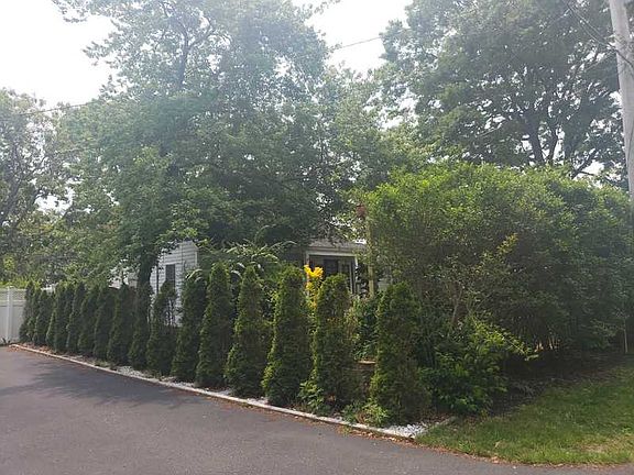 4th image of 42 Arrowhead Dr