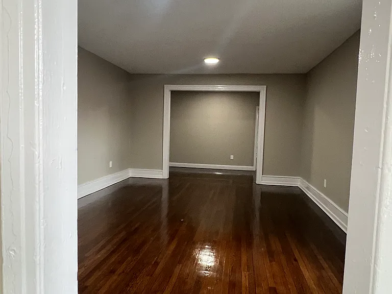 38 Winans St #7 — Photo 3
