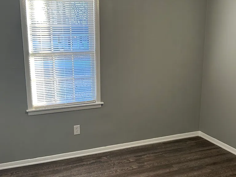 499 Oak Way — Photo 7