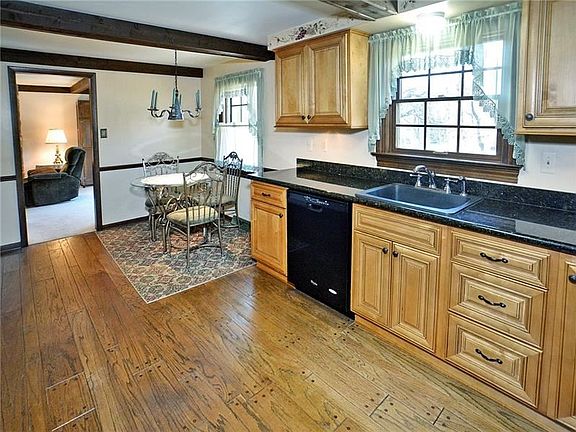 5th image of 3909 Murry Highlands Cir