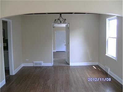 4th image of 1715 S 6th Ave