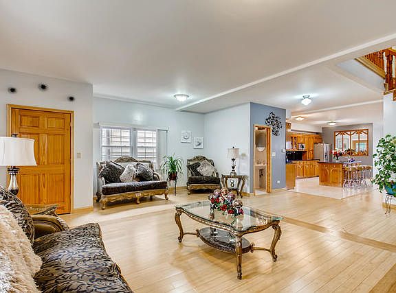 5th image of 4338 N Newland Ave