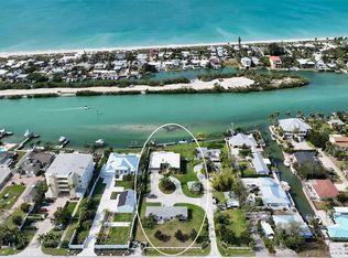311 Bayshore Rd, Nokomis, FL 34275