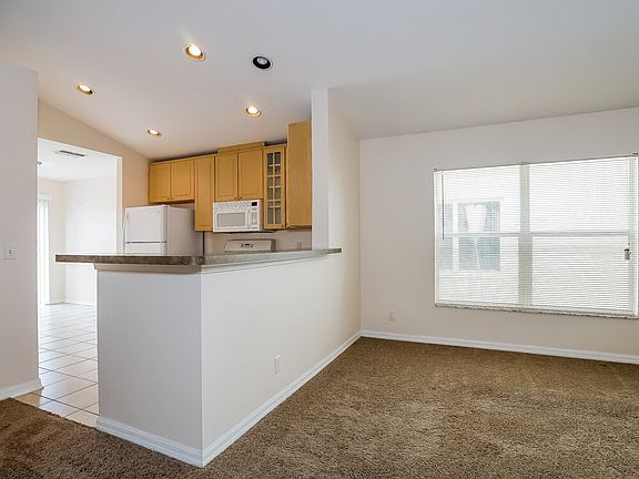 4th image of 5829 Wrenwater Dr