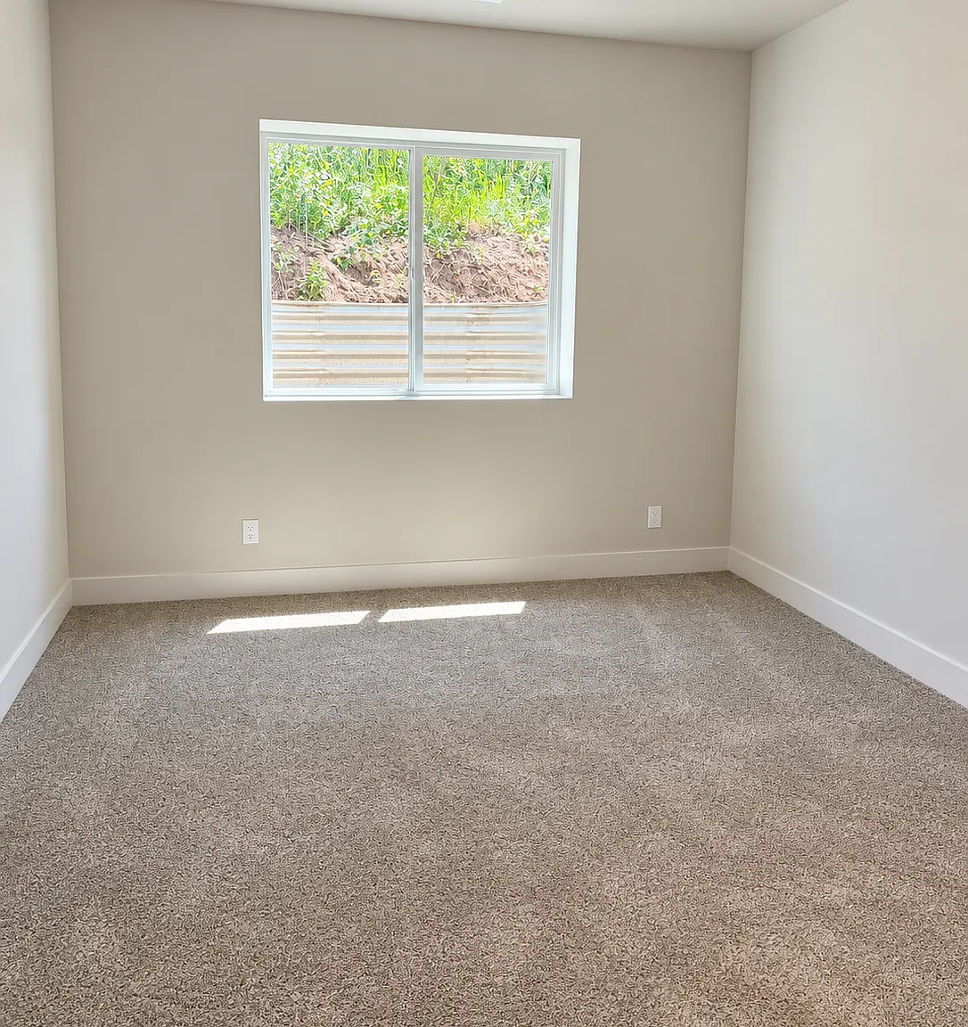 Lakeside Apartments - 192 - 4 — Photo 4