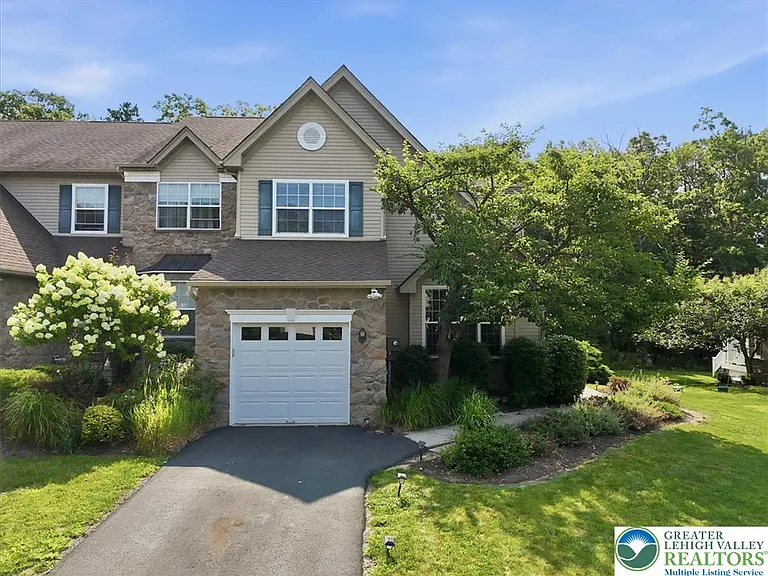 1762 Big Ridge Dr — Photo 1