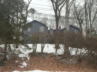 250 Tanglewood Rd, Stratford, CT 06614