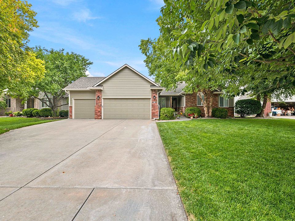 1st image of 3062 N Wild Rose Ct