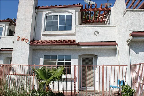 260 E Beverly Blvd #C Photo 1