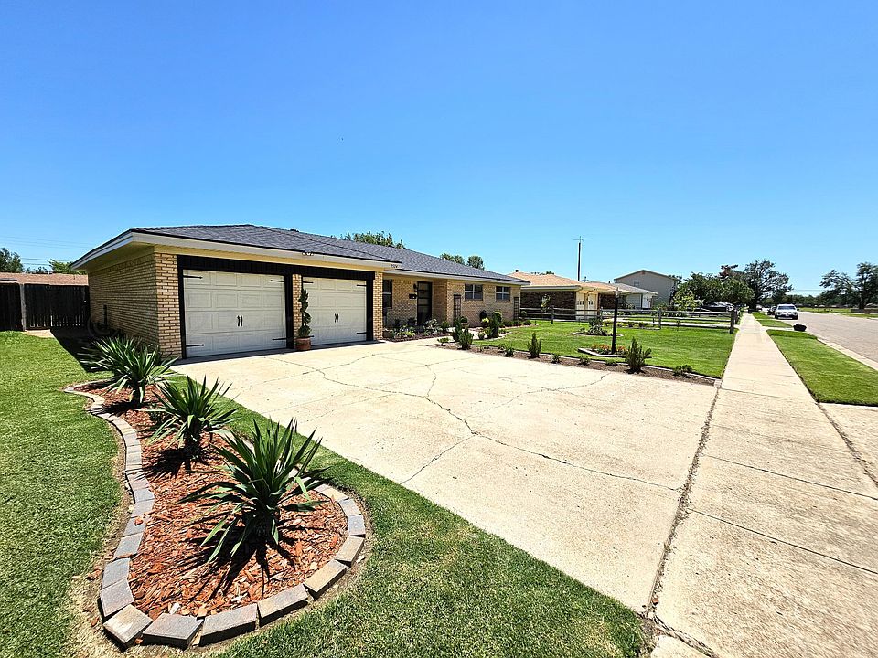 2524 Charles St, Pampa, TX 79065 MLS 235055 Zillow