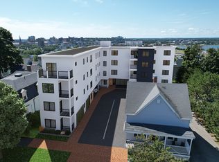 126 North St #2A, Portland, ME 04101