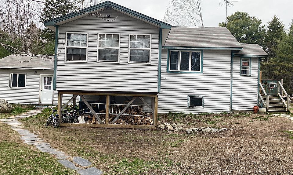 1st image of 14 Paradise Ln
