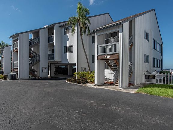 3rd image of 806 Bahia Del Sol Dr #12