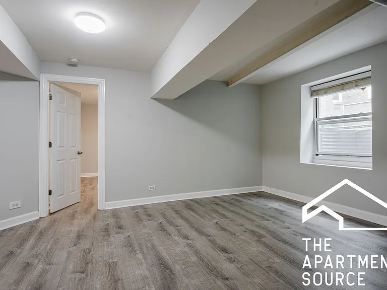 5053 N Damen Ave #GE — Photo 3