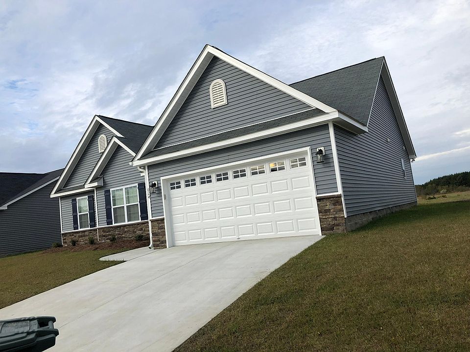 1st image of 624 Jade Ln