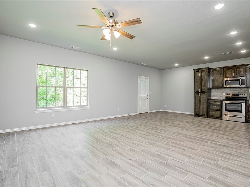 1903 Azlin Pl Siloam Springs AR Zillow