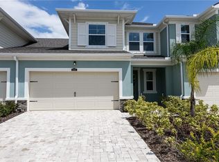 11717 Meadowgate Pl, Bradenton, FL 34211