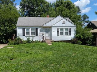 3213 S Ash Ave, Independence, MO 64052
