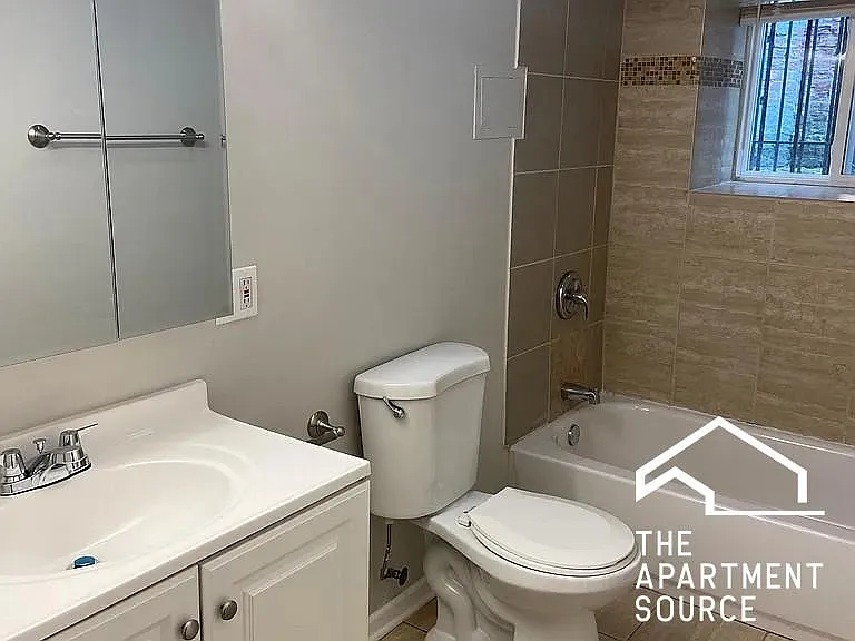 4009 S Calumet Ave #G — Photo 25