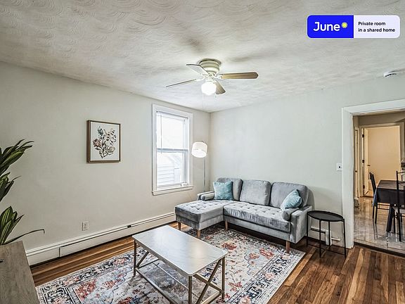 4th image of 94 Spring St #A