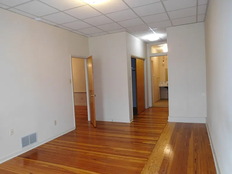 140 Snider Ave — Photo 14