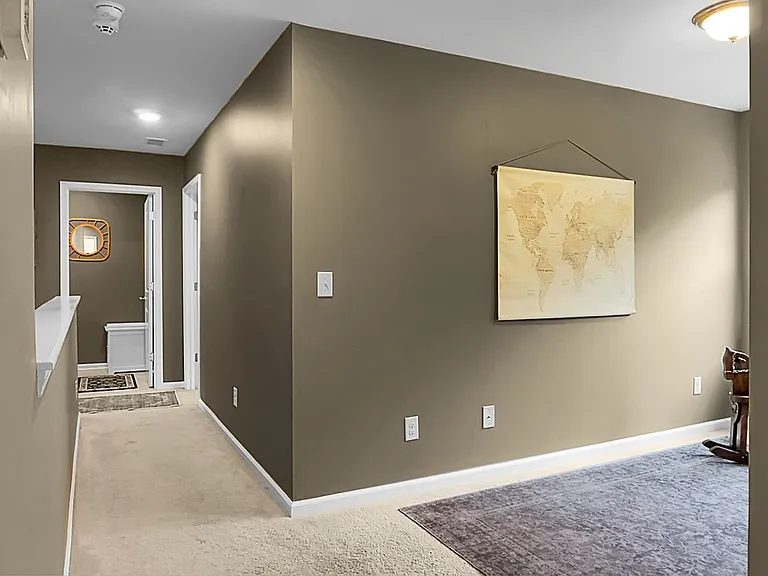 642 Woolum Dr — Photo 42