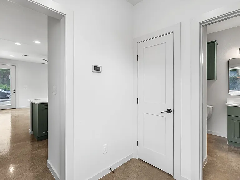 Modern Luxury in San Marcos' Premier Courtyard Community Now Leasing! — Photo 115
