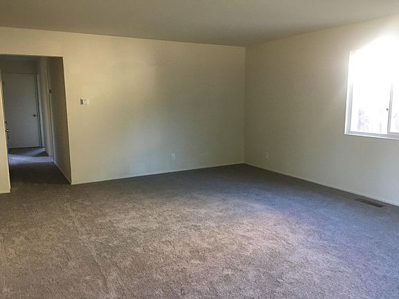 2nd image of 421 San Gabriel Dr