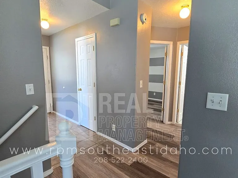 2803 E Chasewood Dr — Photo 12