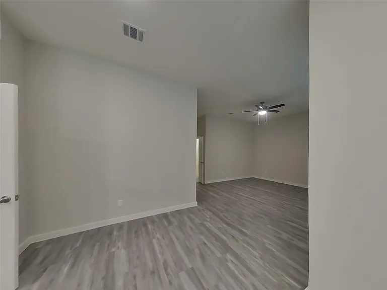 22716 Terrazzo Dr — Photo 4