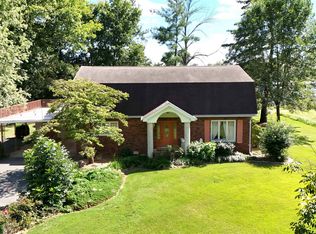 325 S 5th St SW, Ingraham, IL 62824