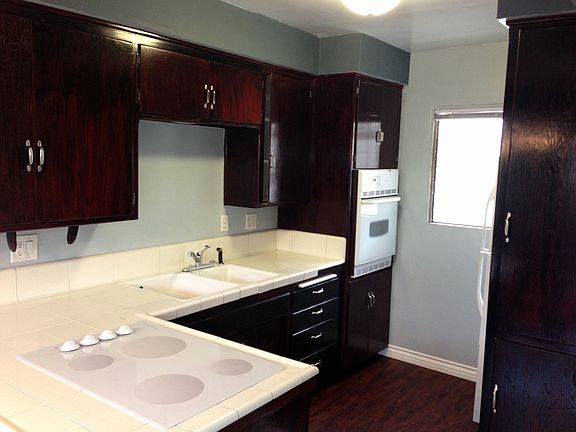 5th image of 211 E California Ave Unit B11