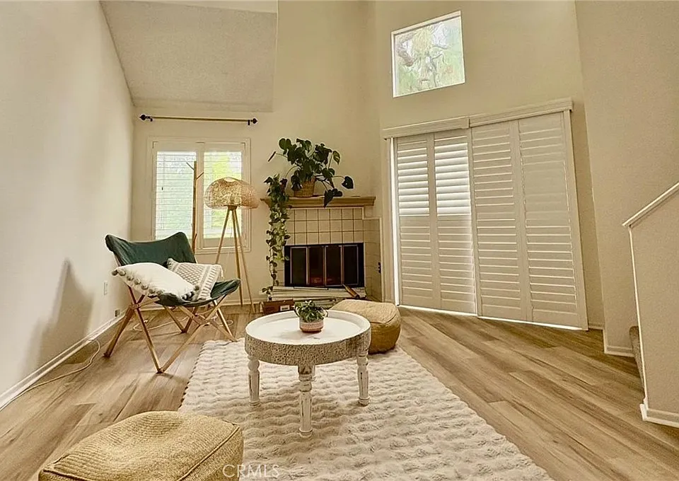 1380 W Capitol Dr #312