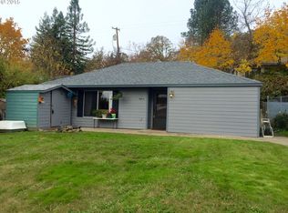 1720 NE Oswego Ave, Roseburg, OR