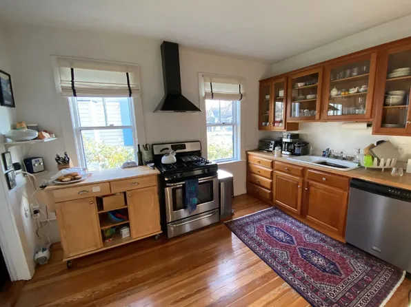 5 Six Hollis Park #6, Cambridge, MA 02140