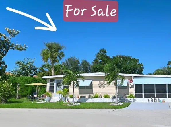 304 8th St, Nokomis, FL 34275