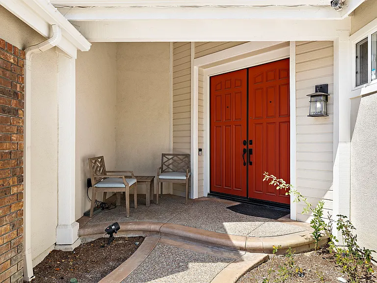 2438 Calle Aquamarina — Photo 4