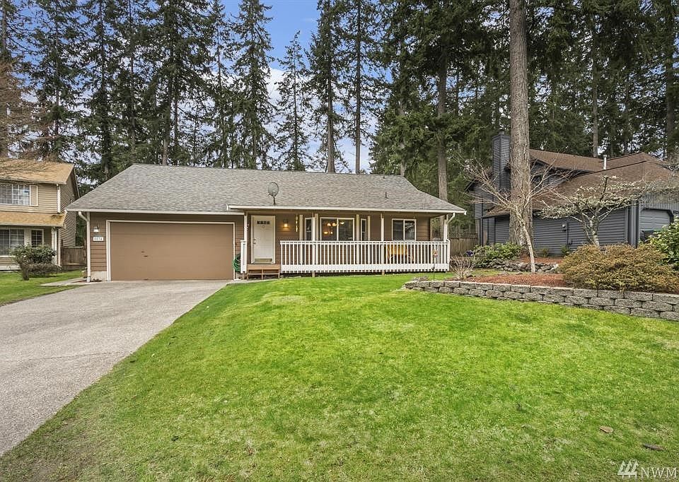 1st image of 8634 Foster Grove Ct NE