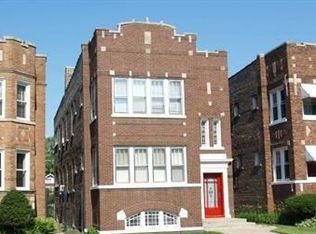 7830 S Prairie Ave, Chicago, IL 60619