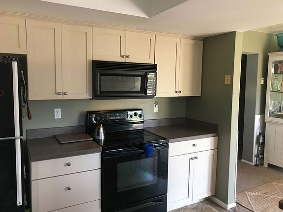 4th image of 938 W Vance Dr