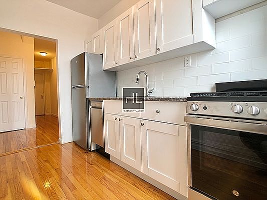 3rd image of 8014 18th Ave #9C