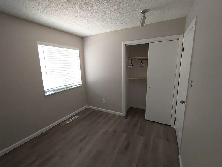 3275 Squaw Valley Dr — Photo 15