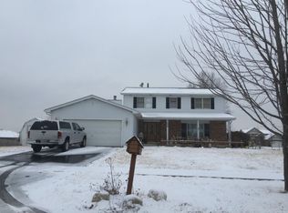 1600 Kenmore Ave, Aurora, IL 60505