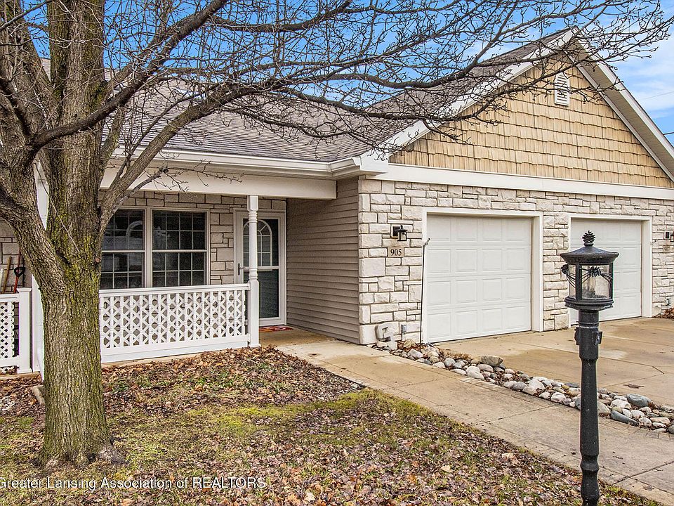 1st image of 905 Evergreen Ln #7