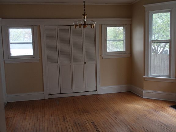 4th image of 3921 Lyndale Ave S