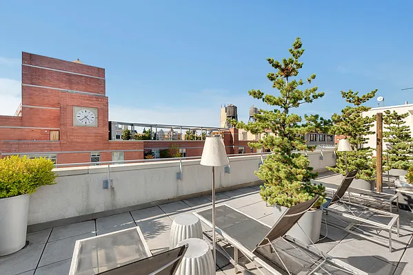 Rented by Bond New York | media 53