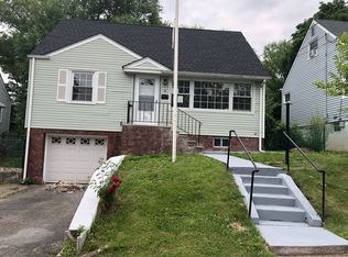 13 Scoles Pl, Passaic, NJ 07055