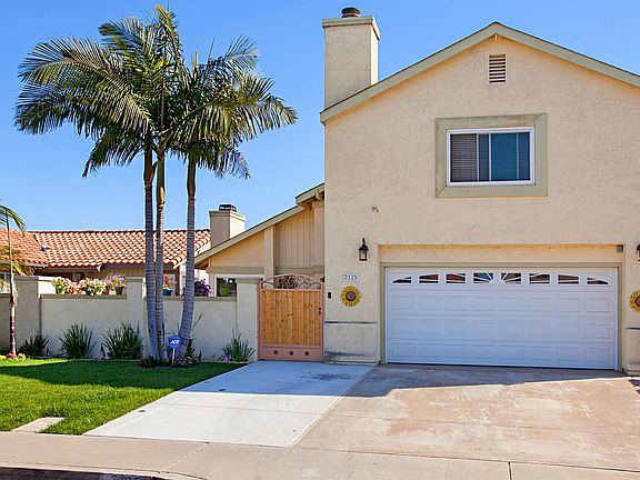 2nd image of 2125 Madreselva Way